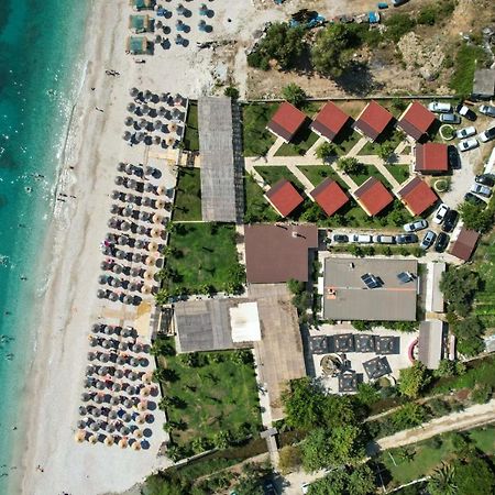 Bunec Beach Resort Piqeras 외부 사진