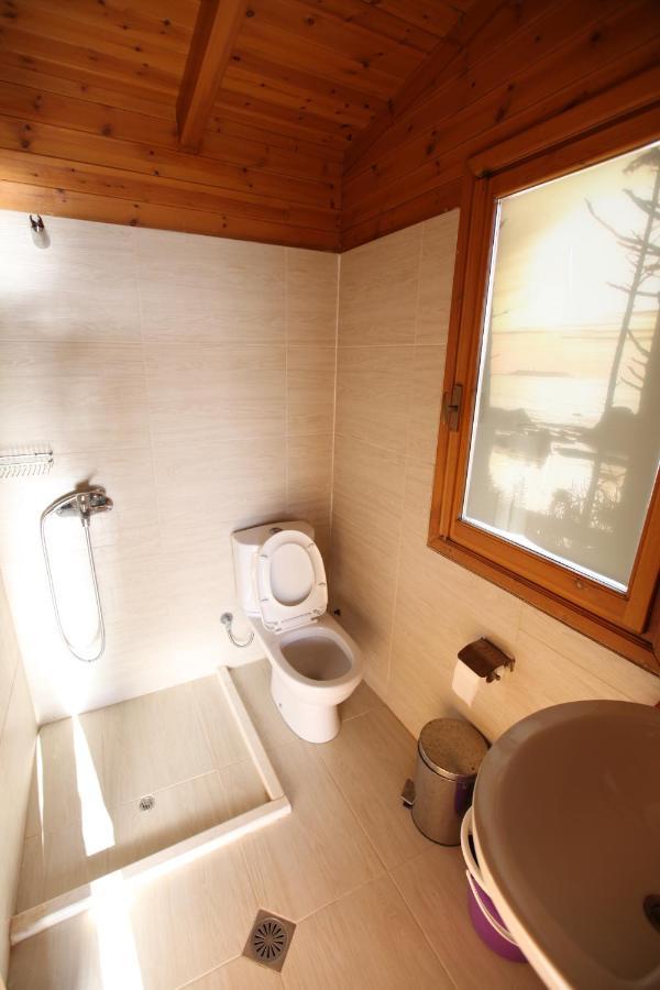 Bunec Beach Resort Piqeras 외부 사진