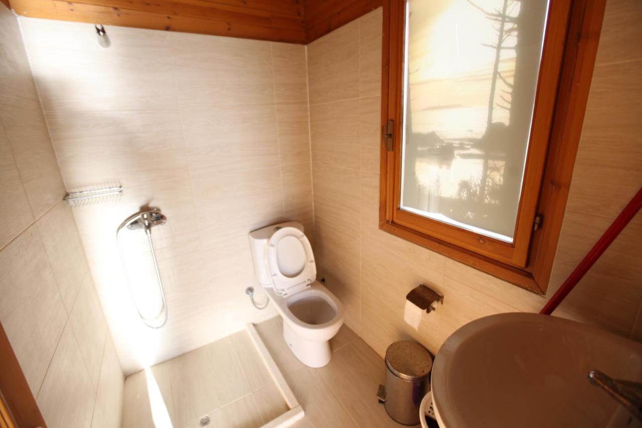 Bunec Beach Resort Piqeras 외부 사진