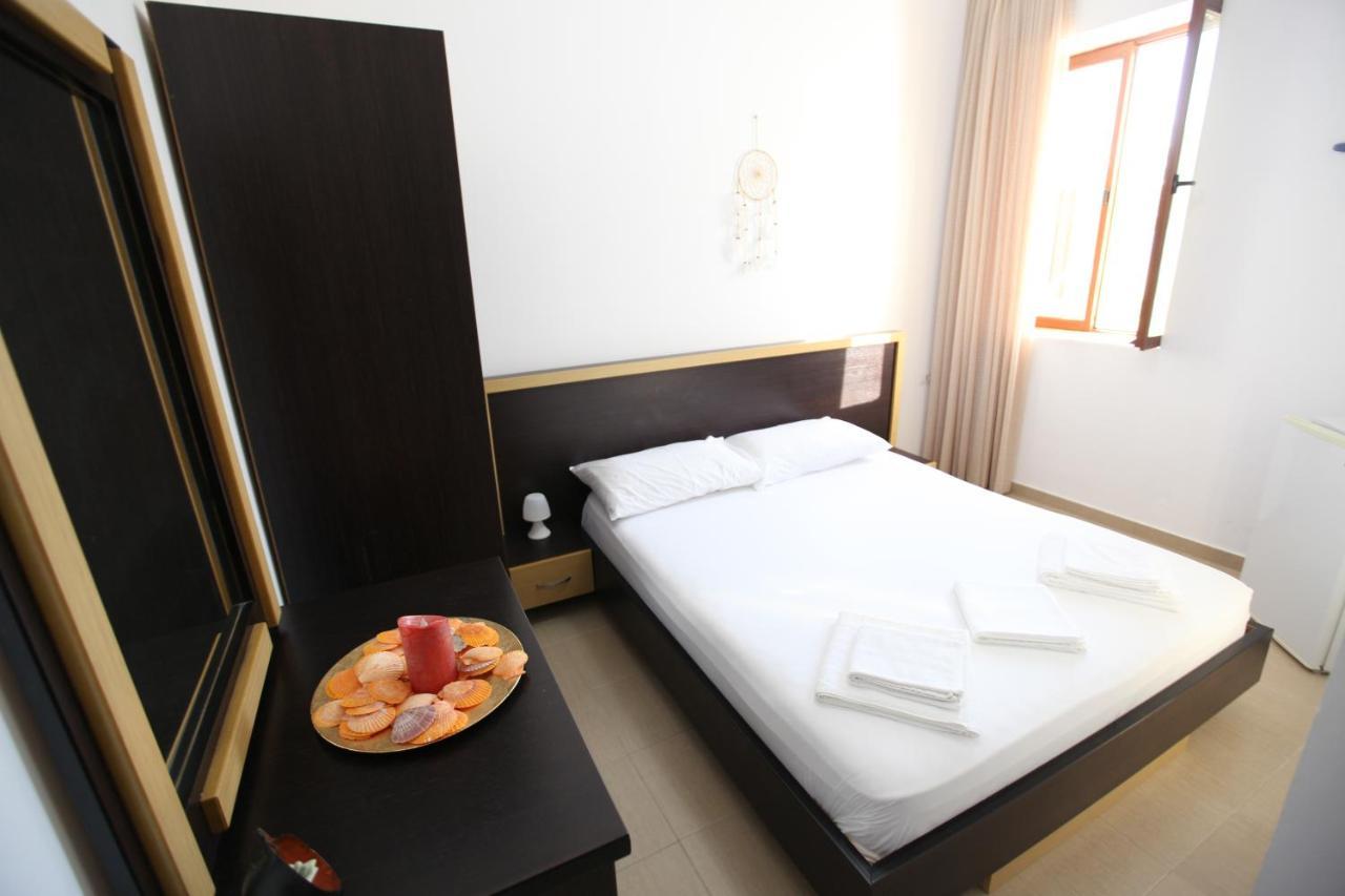 Bunec Beach Resort Piqeras 외부 사진