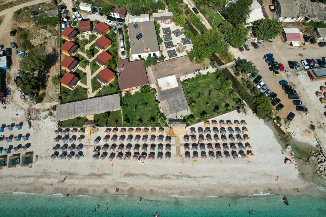 Bunec Beach Resort Piqeras 외부 사진